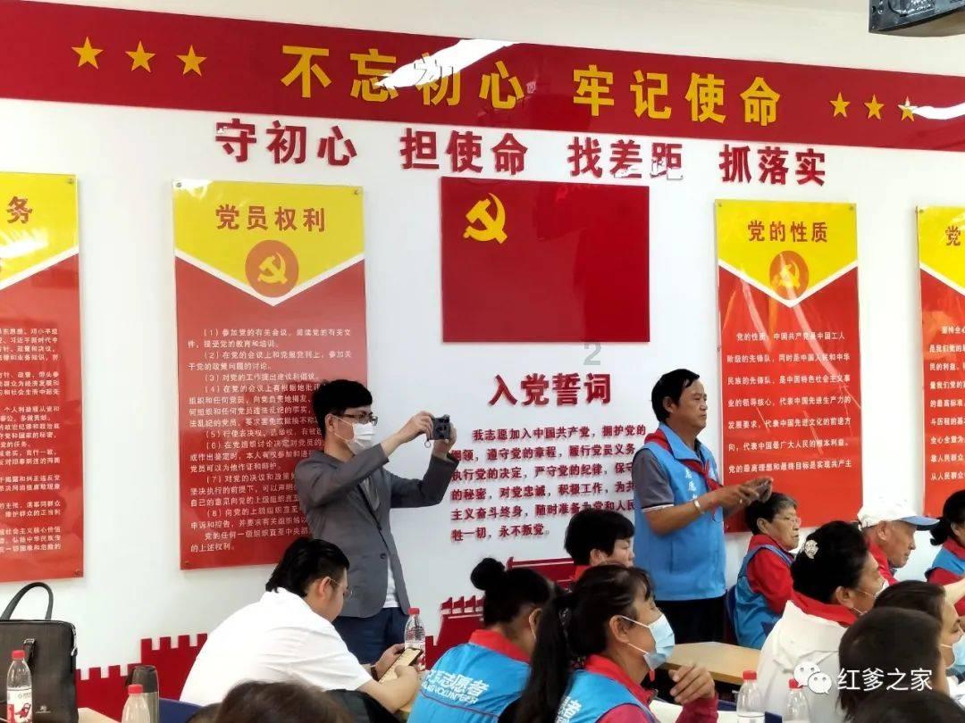 辽宁省普兰店市发布大风蓝色预警